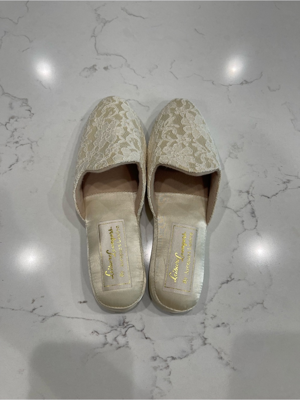 Jacques Levine NIB Lace Slip-On Slippers in Ivory